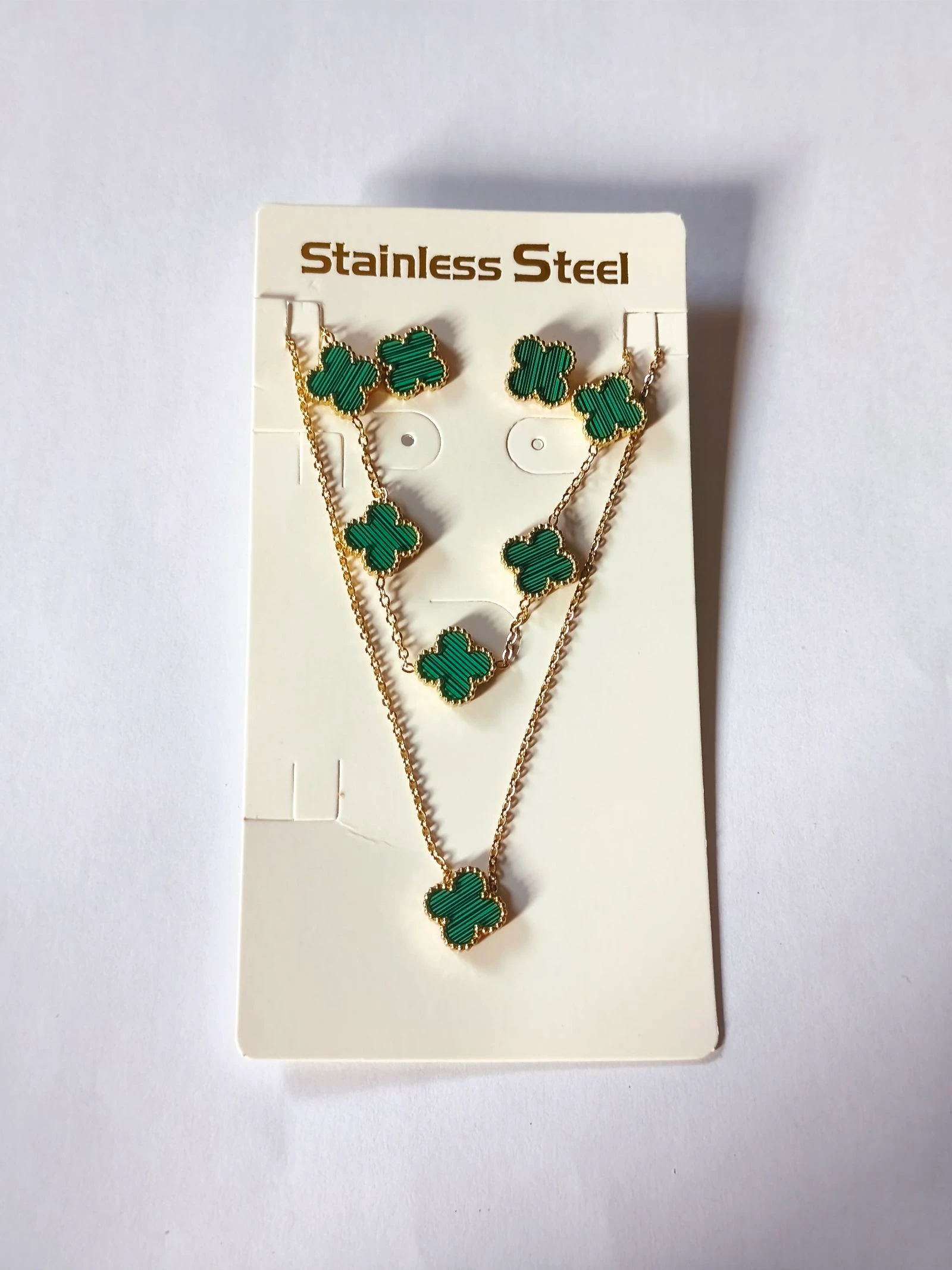 Conjunto de trevo verde malaquita com gargantilha pulseira e brincos em corrente dourada de aço – photo 2